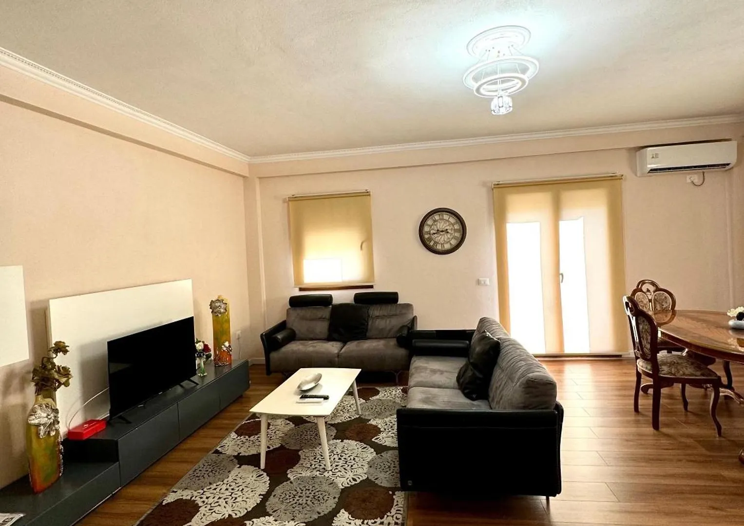 Kmk Apartments Tirana